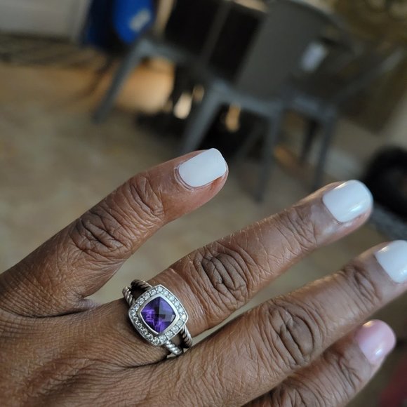 Ring - Picture 2 of 4